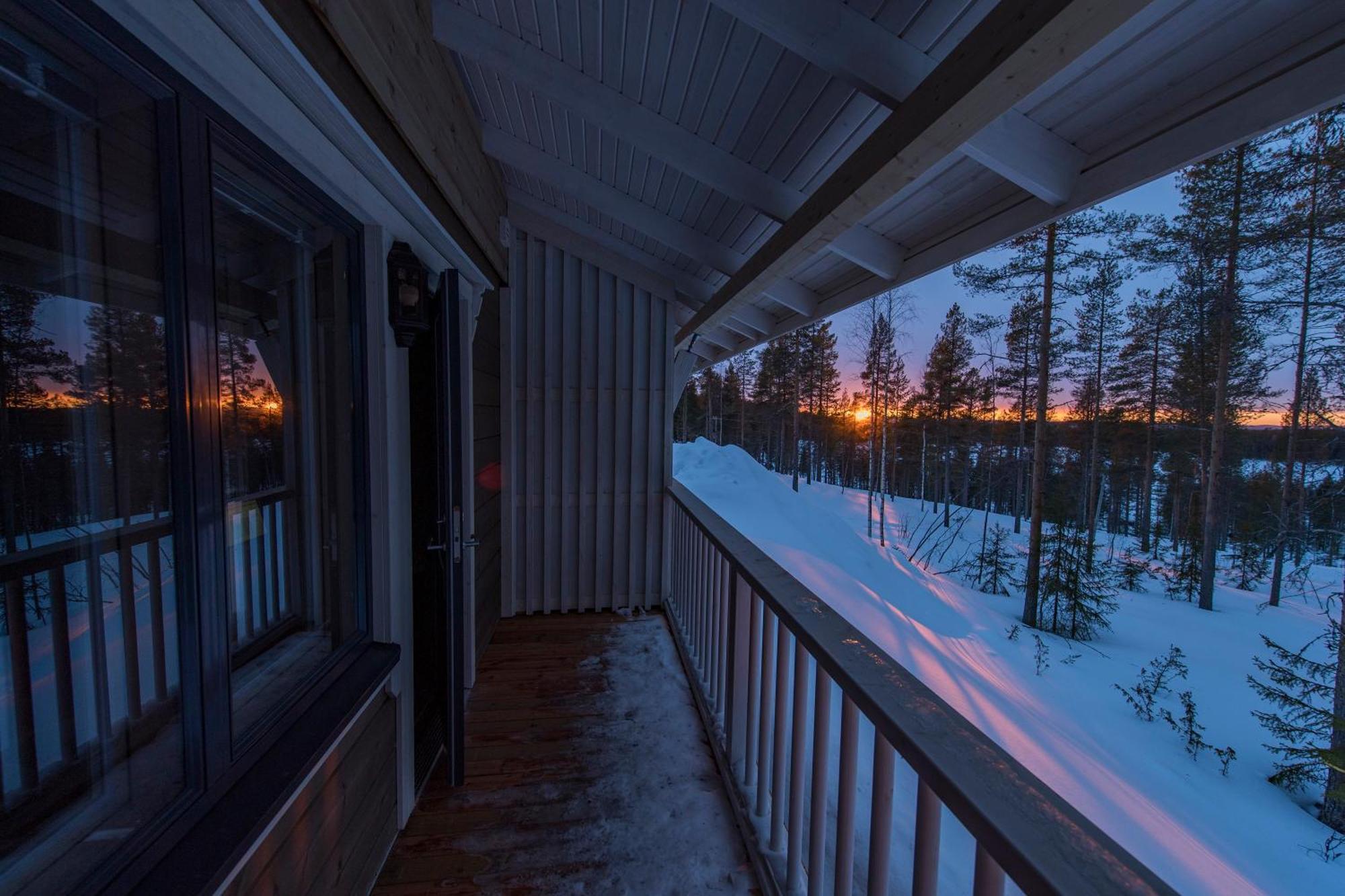 Valkea Arctic Lodge เปลโล ภายนอก รูปภาพ